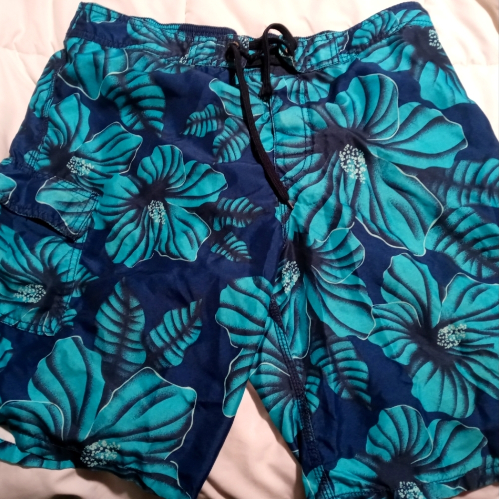 Men's XL swim trunks